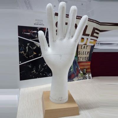 China China 2022 MARCH EXPO Promotion Adjustable Flexible Hand PU Foam Soft Mannequin Hand Display for sale