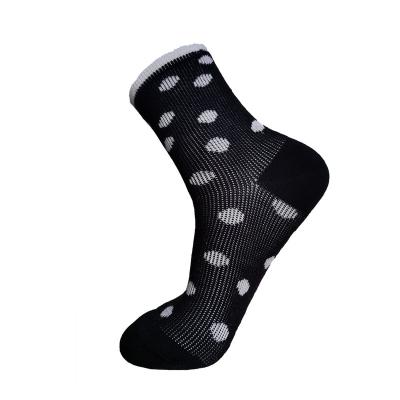 China Sustainable Jacquard Polka Dot Pattern Sock Loom Knitting Custom Cotton Socks Women's Socks for sale