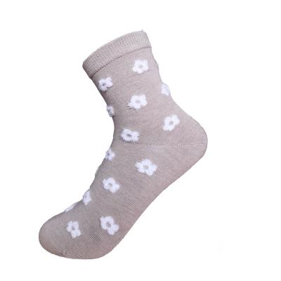 China Sustainable Flower Pattern Woman Tube Sock Jacquard Technic Custom Socks Ladies Socks for sale