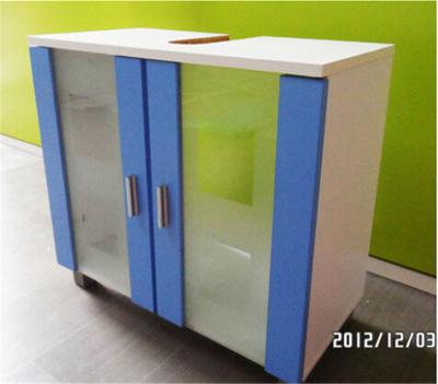 China Hotel Waterproof Modern Bathroom Sink Furniture Cabinet With Tempered Glass for sale