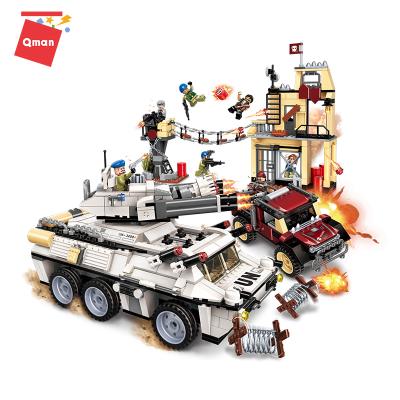 China Construction Toy Qman Plastic Heavy Armored Vehicle Attack Series Building Bricks for Children for sale