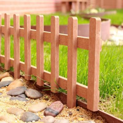 China L640mm WPC Wood Mini White Easily Assembled Easily Assembled Garden Plastic Composite Border Fence for sale