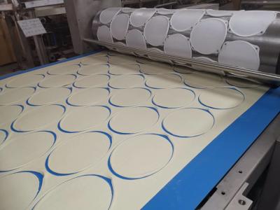 Chine Chaîne de production industrielle de pizza avec le diamètre de 15 - de 35 cm pour pizza italienne/américaine de style à vendre