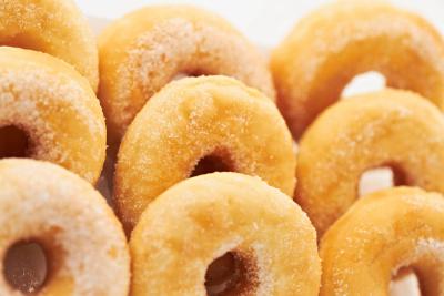 Κίνα Αυτόματη doughnut μηχανή κατασκευαστών, βιομηχανική doughnut μηχανή για το ψωμί/doughnut ζύμης προς πώληση