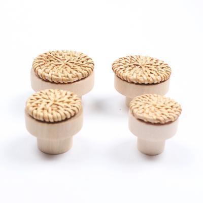 China Round Wooden Drawer Knobs Pulls For Furniture Woven Cabinet Knobs for sale