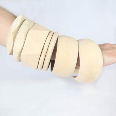 China Fashion CLASSIC Jewelry Unfinished Wooden Bracelets / Wooden Jewelry SMT-101J for sale