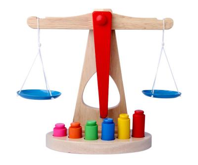 China Het wegen van 10CM Houten Saldoschaal Toy Montessori Balance Scale Te koop