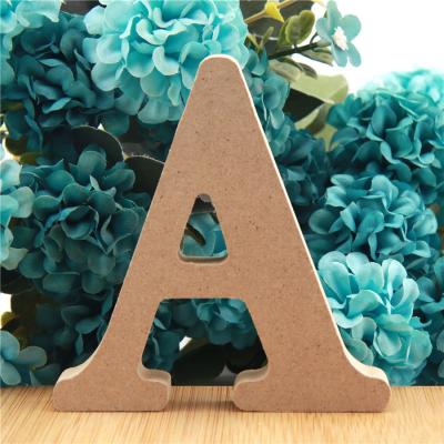 China Nontoxic Standing 3.94in Wooden Letters Alphabet For Wedding for sale