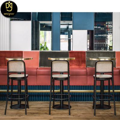 China 2021 Modern Rattan OEM DG Restaurant Furniture Umpire Chair White Outoor Bar Chairs For Kitchen Bar Table for sale