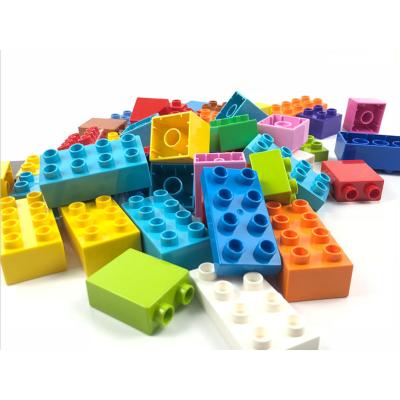 China Building Toy Shantou factory direct sale large size bricks compatible with ABC building blocks for sale