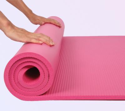 China Men And Women Lowest Rate Rubber Yoga Mat Set Yoga Equipments Natural Yoga Mat for sale