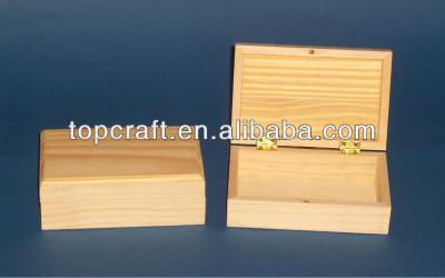 China Recyclable new small rectangular pine wood box with hinge and magnetic hook to paint for sale