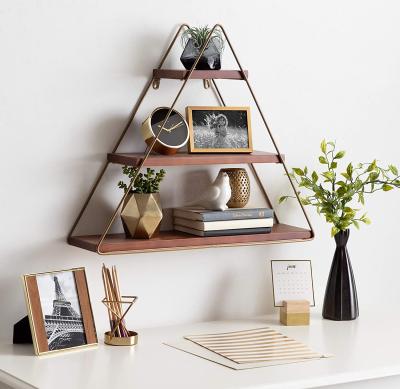 China Triangle Shape Expandable Wooden Wall Decorative Wooden Shelf for sale