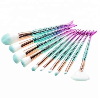 China Angular Blush Unicorn Makeup Professional 2018 Mermaid Tail Fish Brush for sale