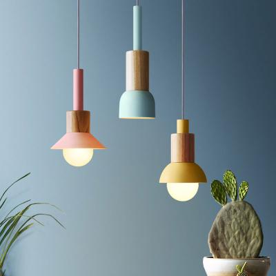 China Modern Nordic Wooden Pendant Lights Macaron Led Macaron Led Kitchen Bar Hotel Decor One Drop Shipping Colorful Iron Fixture for sale