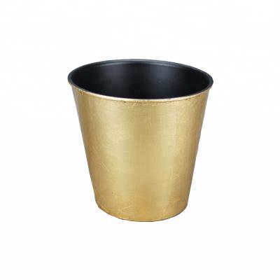 China Gold Flower Pots Small Gold Plastic Flower Pots , Plant Plastic Pots for sale