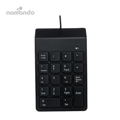 China Mini Numpad USB Numpad 18 Keys Wired Numeric Keypad for laptop from namando factory for sale