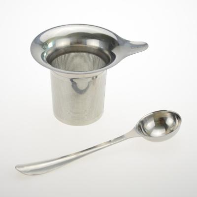 China Sustainable Tea Accessories Amazon Novelty Stainless Steel Tea Strainer With Handle for sale