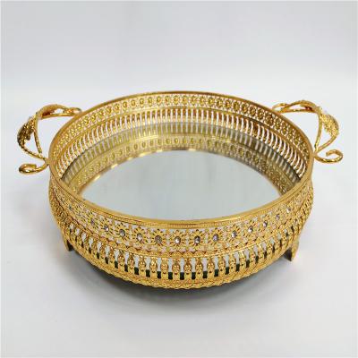 China Best Selling Durable Mirror Tray Silver Handmade Crystal Bead Gold Metal Plated Round Mirror Tray for Wedding Party for sale