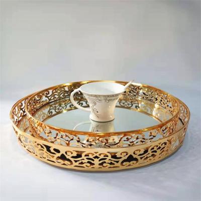 China Durable Restaurant Party Gold Round Arab Mirror Silver Plated Dessert Coffee Cake Snack Serving Trays With Tea Cups for sale