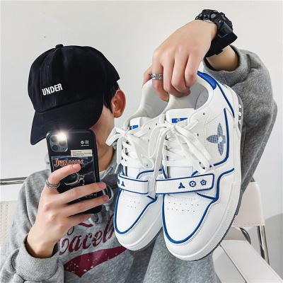 China Cushioning Fashion Skateboard Shoes Hot Selling Latest Men Walking Sports Shoes Custom Leather Sneaker Design New for sale