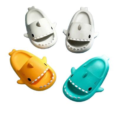 China Fashion Trend 2023 EVA Soft Soled Shark Slippers Outdoor Wholesale For Adults Beach Water Cartoon Cloud Shark Home Slides for sale