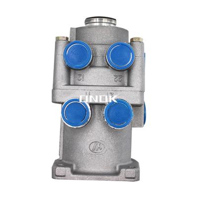 China Wabco Steel Foot Brake Valve OEM 4613150140 MB4629 For Heavy Duty Truck Parts for sale