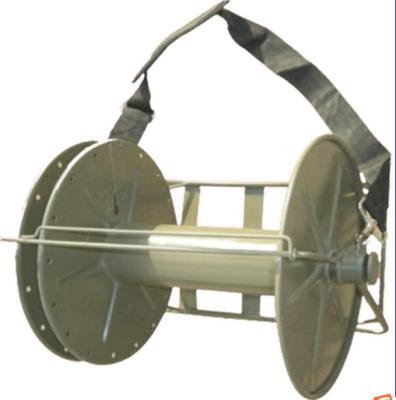 China Outdoor Military Retractable Tactical FTTH FTTB FTTX Network Reel Reel for 1800M Fiber Optic Metal Cable Drum Portable Reel Trolley for sale