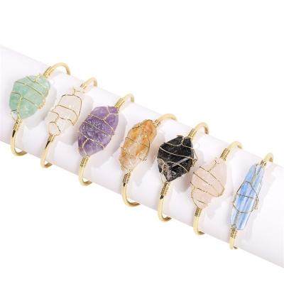 China FASHIONABLE Top Selling Women's Irregular Gold Plated Crystal Bracelet Cuff Bangle Natural Healing Crystal Wrapped Gemstone Cuff Bracelet for sale