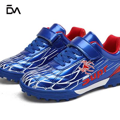 China 2021 comfortable the new listing breathable antisilp soccer shoes for children kids soccer shoes for sale