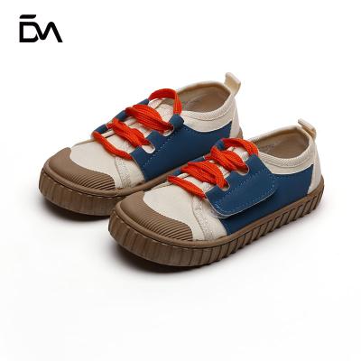 China Flat 2021 fashion popular design shoes for girls boys canvas non-slip rubber children's sports shoes for sale