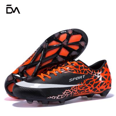 China 2021 Wholesale Comfortable Wear-Resisting NK Men's Soccer Shoes Breathable Soccer Shoes for sale