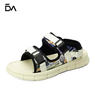 China 2021 Hot Selling Deodorization Breathable Indoor Intensify Soft Sole Casual Shoes Men's Beach Sandals for sale