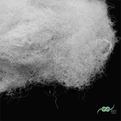 China Hohles 70D recycelte Polyester-Stapelfaser künstliches 72mm-Füllmaterial zu verkaufen