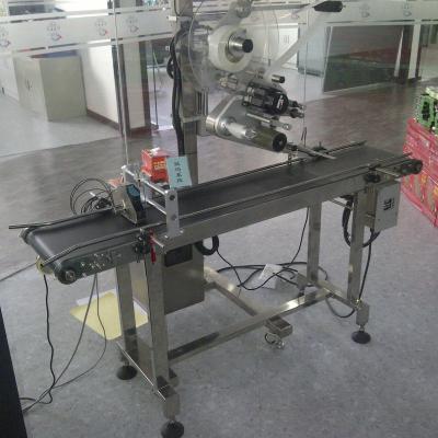 China Multi-hoek Automatische Etiketteringsmachine, Verticale Ronde Fles Plaatsende Etiketteringsmachine Te koop