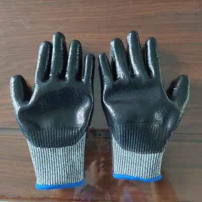 China NE500 Factory Cut Resistance Smooth Nitrile Gloves In HPPE Knitting for sale