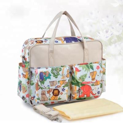 China Stylish Diaper Bag Water Resistant Baby Nursery Diaper Bag Multifunctional Fashion Design Packing Diaper Bag for sale