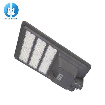 China ROUTE HAMM all in one solar led street light IP65 300W 400W 500W solar led lights with 3.2V circuit automatic working for sale