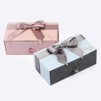 China Recyclable Color Paper Craft Custom Recycled Handmade Packaging Jewelry Storage Boxes for sale