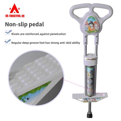 China Pedal Regular Deep Rivets Reinforce Anti-penetration High Quality Outdoor Sports Toys Bouncing Stilts Jump Pogo Stick for sale