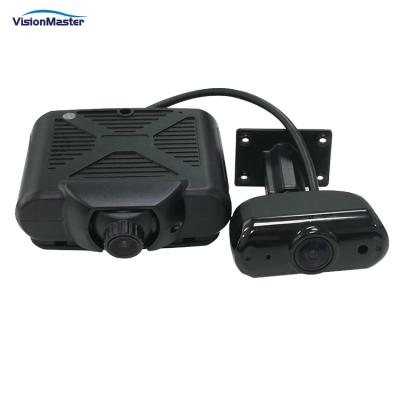 Cina 3G 4G Wifi GPS 2CH Car IP Dash Cam System 4G GPS Wifi Dual Function SD Cards VCR For Remote Monitoring in vendita