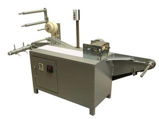 China Single roller gauze rolling machine (Gauze swab prefold machine) for sale