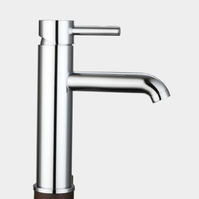 China Brass Basin Faucets Single Lever Monobloc Faucets With Round Single Handle Basin Mixer Chromed for sale