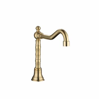 China United States original copper brass classic faucet of the three hole faucet cold hot European retro double three split gold traditional piece for sale