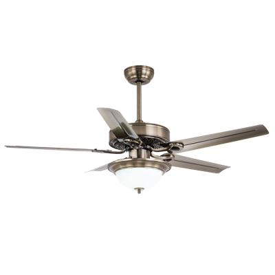 China Best Price Modern Simple Customization Vintage 52 Inch Metal Blades Ceiling Fan Lamp With Remote Control for sale