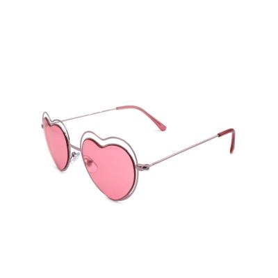 China Fashion Sunglasses Children New 2022 Love Retro Frames Sunglasses Metal Heart Shape Unisex Wholesale Unisex Sun Glasses For Children for sale