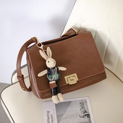 China Large Retro Lady Factor New For 2021 Ladies Elegant Simple Cross-body Handbag Cheap OEM Fashionable Shoulder Bags For Girls for sale