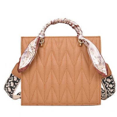 China 2020 New Fashion Famous Lady Business PU Handbags Women Scarves Handbags Cross - Body Shoulder Casual Packing And Purses For Ladies for sale