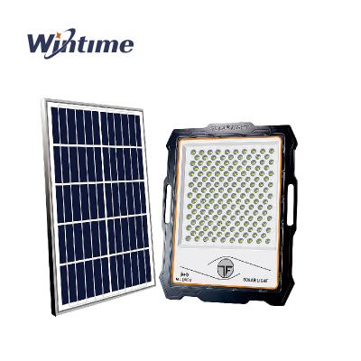 China Outdoor ROAD Lighting Easy to Carry Solar Flood Lights 100w Outdoor Waterproof Yard Light for sale