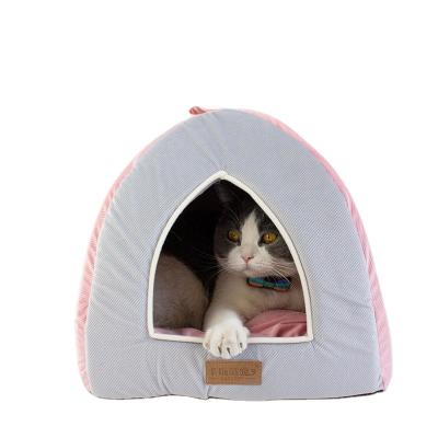 China Winter Breathable Bestselling Pet Bed Warm And Partially Enclosed Cat Villa Pet Accessories And for sale